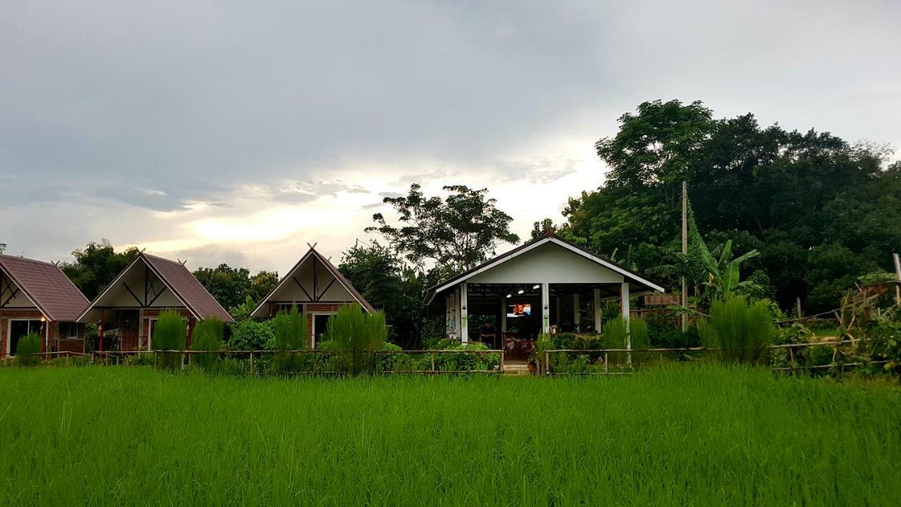 ฮ้างนาตาจันทร์ Villa Pua Exteriör bild