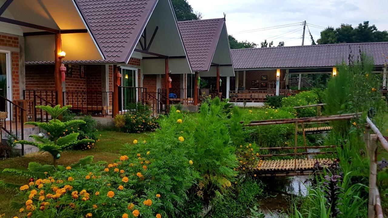 ฮ้างนาตาจันทร์ Villa Pua Exteriör bild